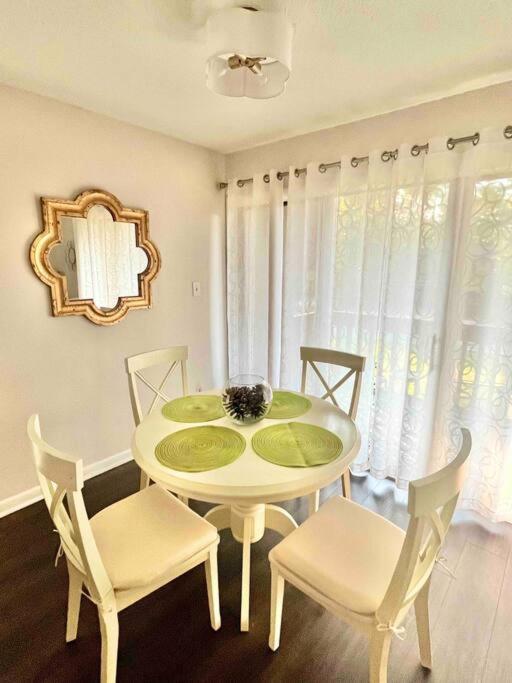 The Green Tee Suite Pinehurst Bagian luar foto
