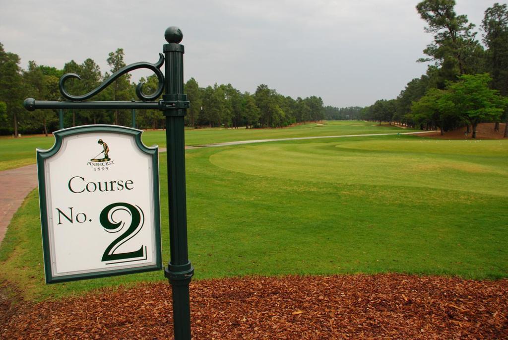 The Green Tee Suite Pinehurst Bagian luar foto